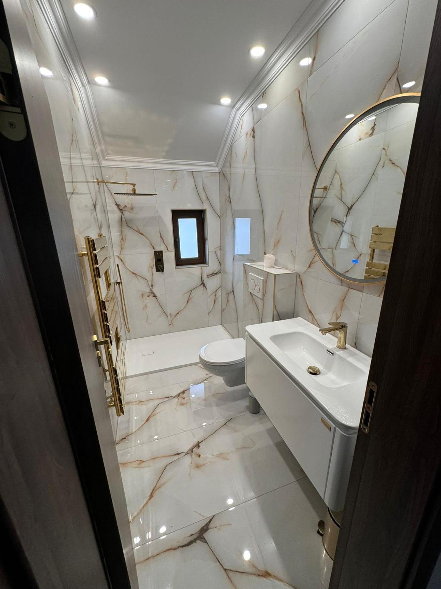 Sea Breeze Rooms Mamaia Nord Navodari Exterior photo
