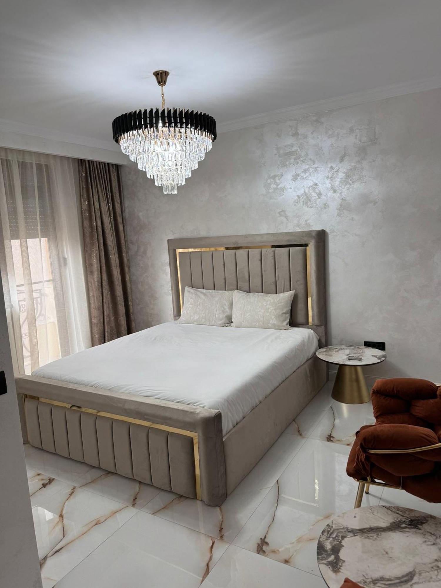 Sea Breeze Rooms Mamaia Nord Navodari Exterior photo
